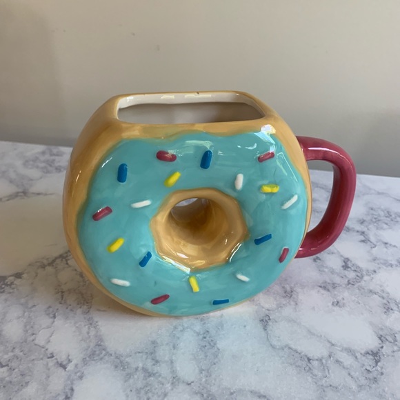 LDonut Mug - Picture 3 of 3